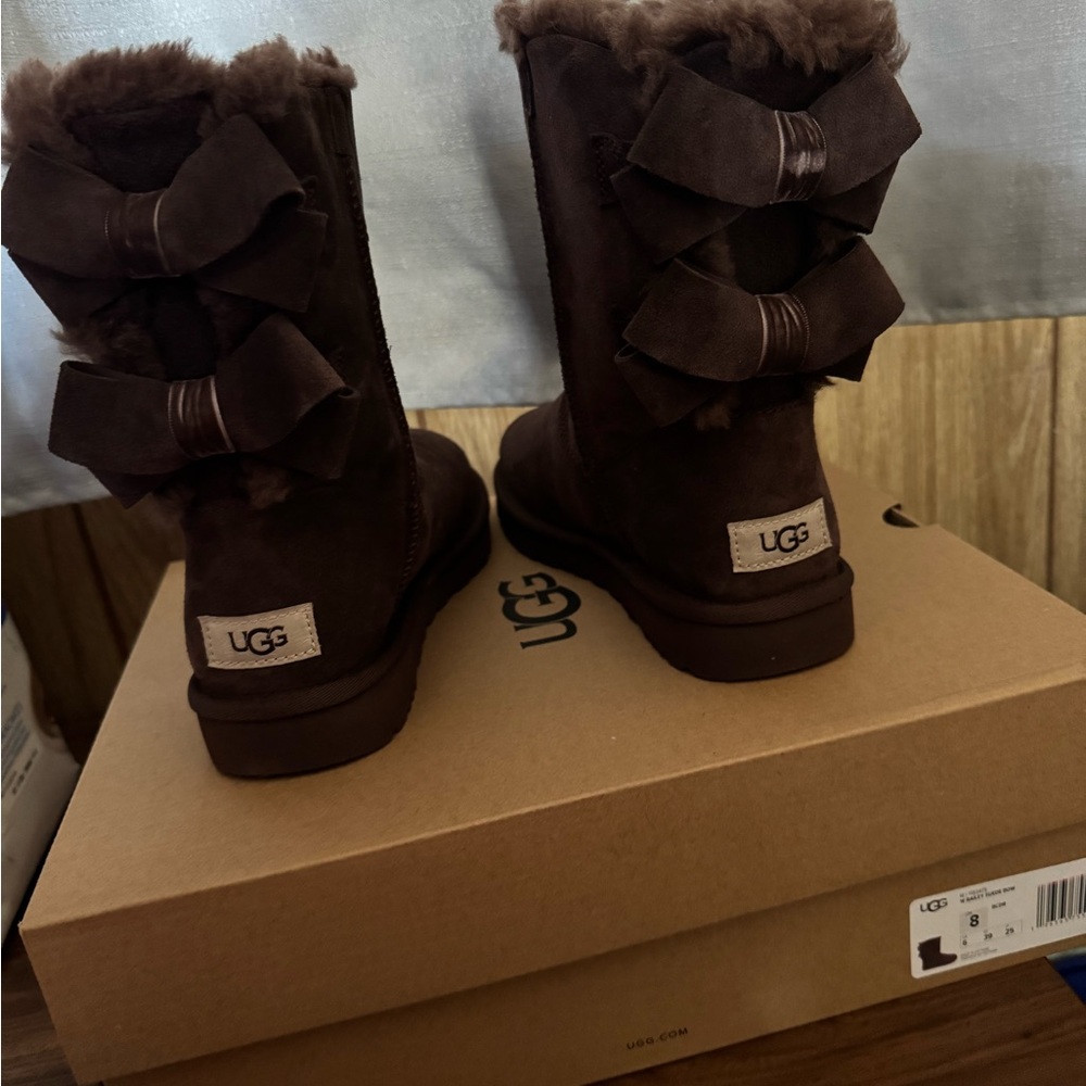 Ugg Boots 
W Bailey suede bow